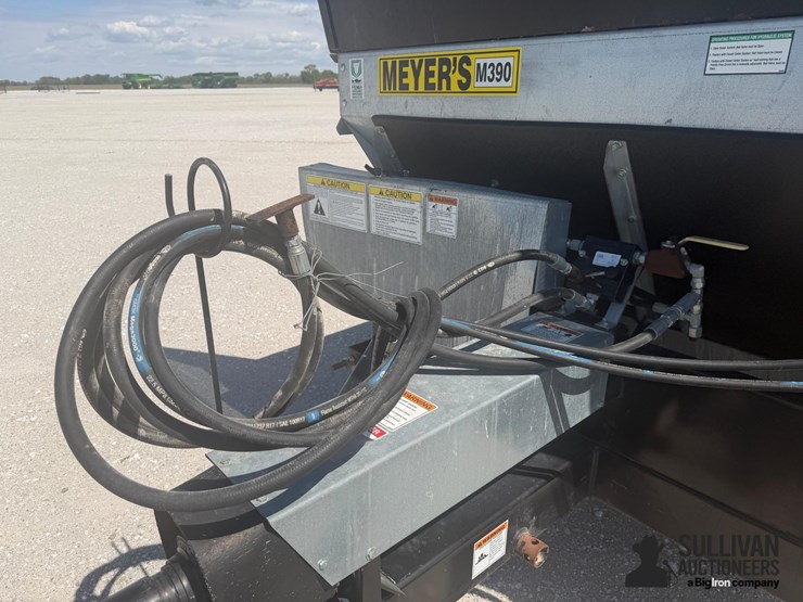 meyers-m390-image-13