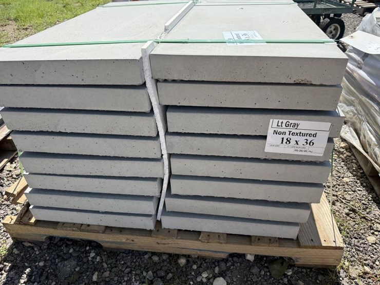 #225-•-(16)-light-grey-non-textured-pavers-image-2