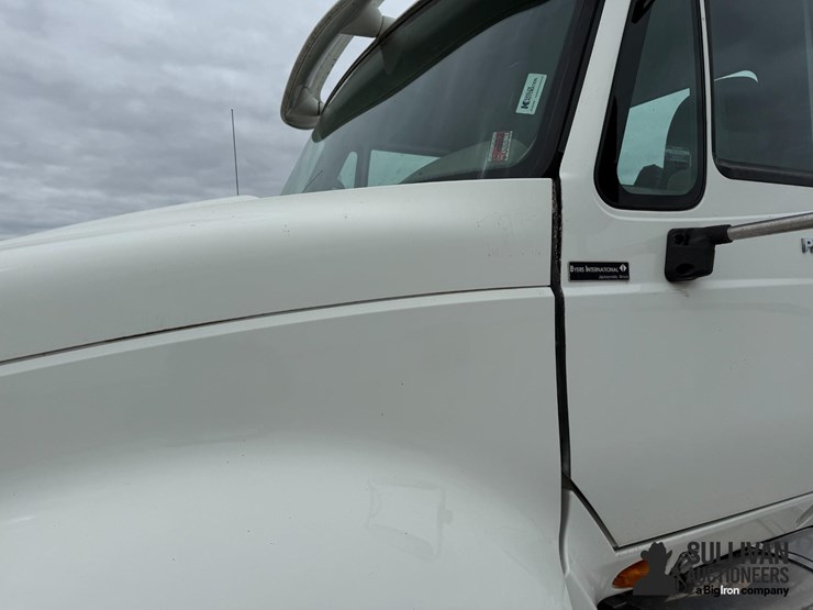 2012-international-prostar-image-11