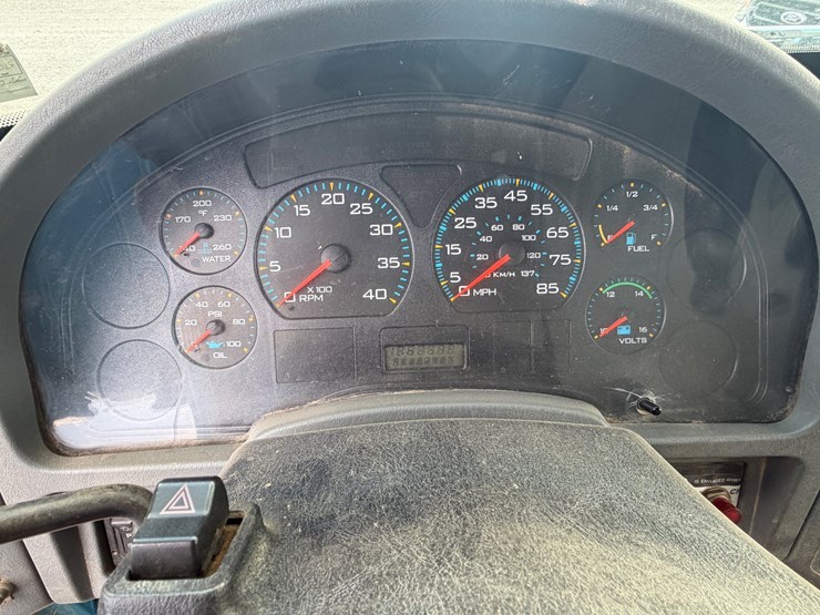 2007-international-durastar-4200-image-23