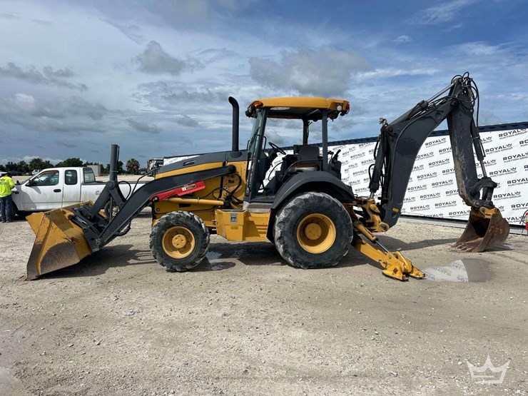 deere-410l-image-50