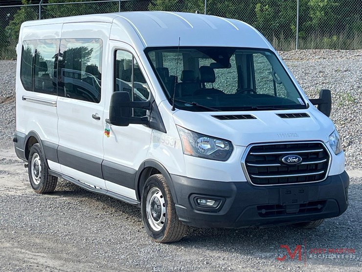 2020-ford-transit-image-1