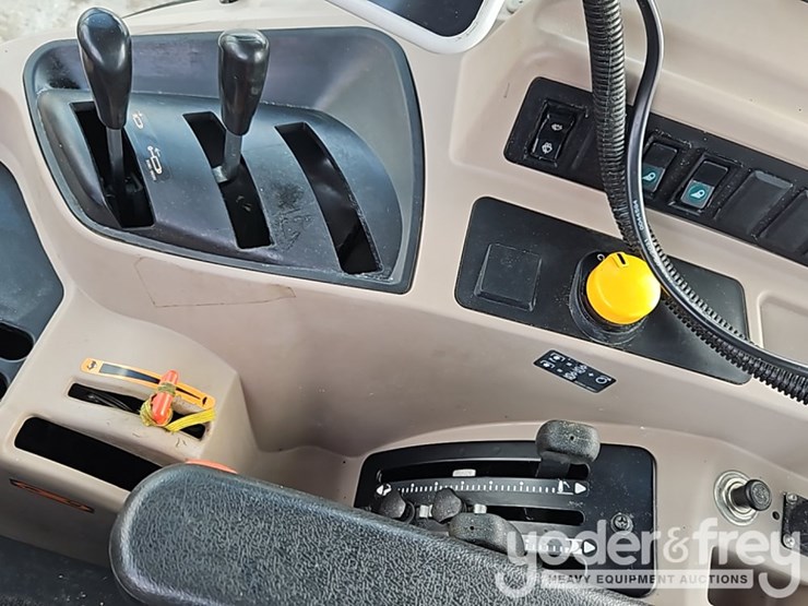 2020-kubota-m6060hd-image-24