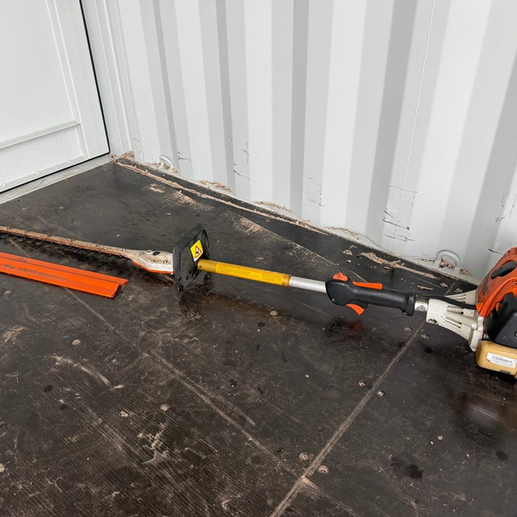 #6080 • STIHL HL90K 1.5' Hedge Trimmer