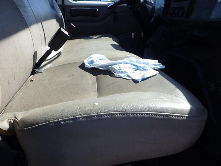 2000-international-4700-image-26
