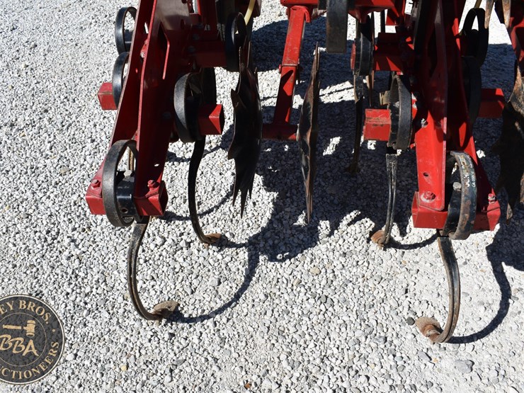 case-ih-183-image-11