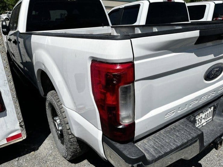 2019-ford-f250-image-3