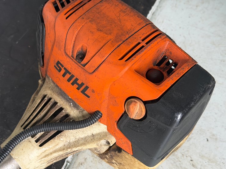 #6046-•-stihl-fs111rx-string-trimmer-image-4
