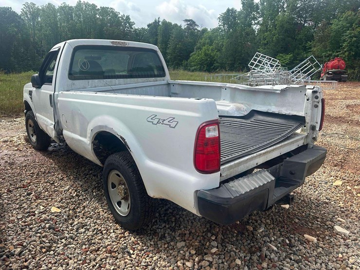 2008-ford-f250-xl-image-8