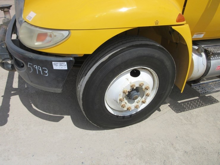 2011-international-durastar-4300-image-20