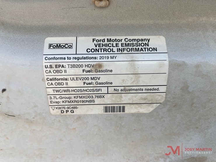 2019-ford-transit-image-16