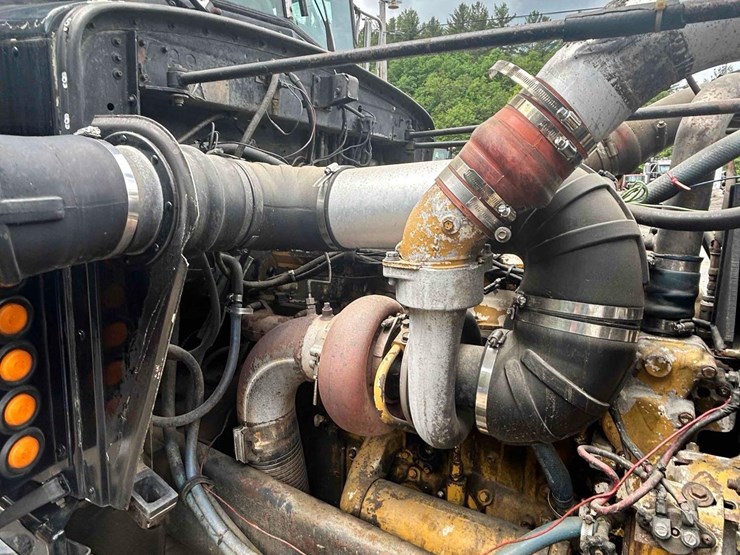1987-peterbilt-359-image-40