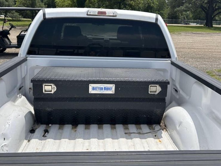 2014-ford-f150-xl-image-7