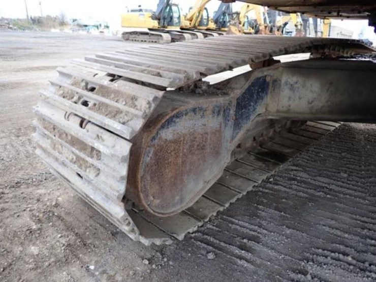 2001-deere-270-lc-image-78