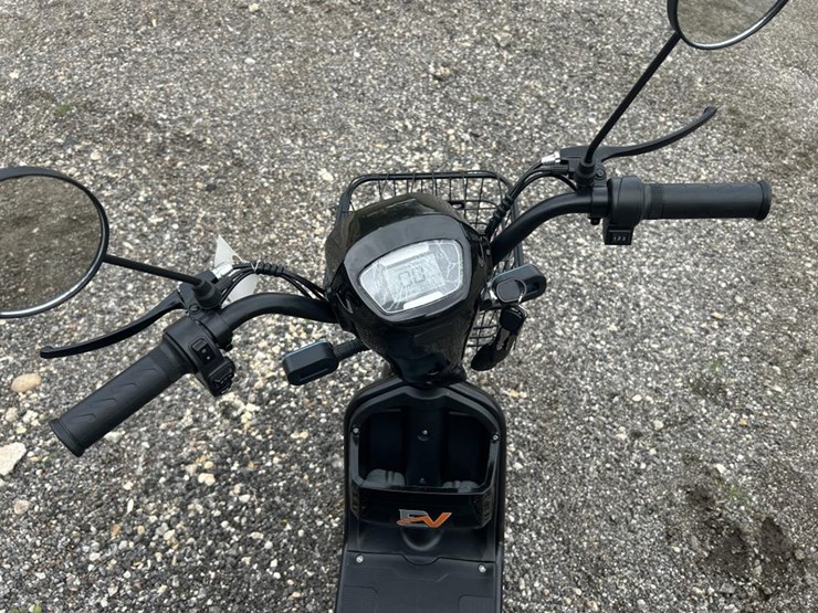 #8-•-electric-bike-(irev)---black-image-6