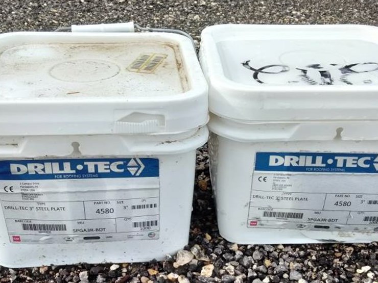 #151-•-(2)-buckets-of-3"-drill-tech-steel-plate-washers-image-1