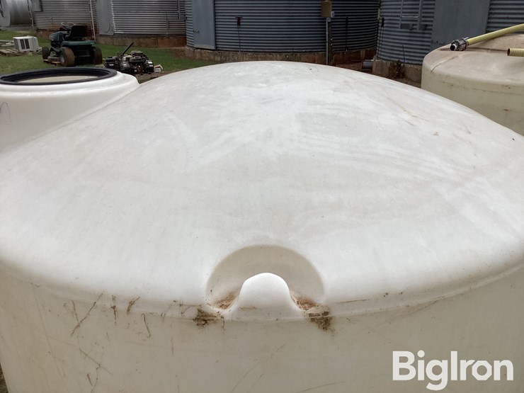 1,100-gallon-storage-tank-image-10