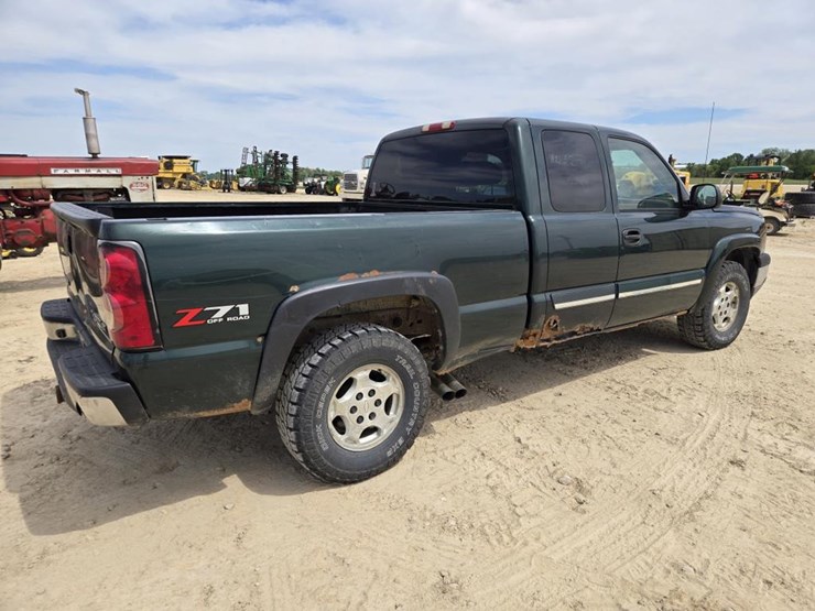 2004-chevrolet-1500-image-7