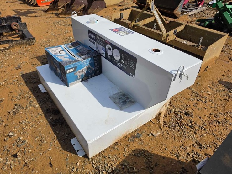 122---new-100-gal-better-built-fuel-tank-image-1