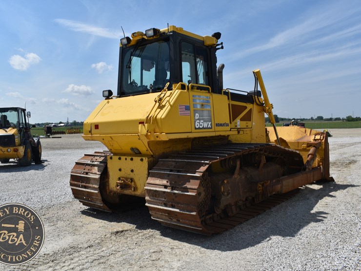 2014-komatsu-d65wx-17-image-10