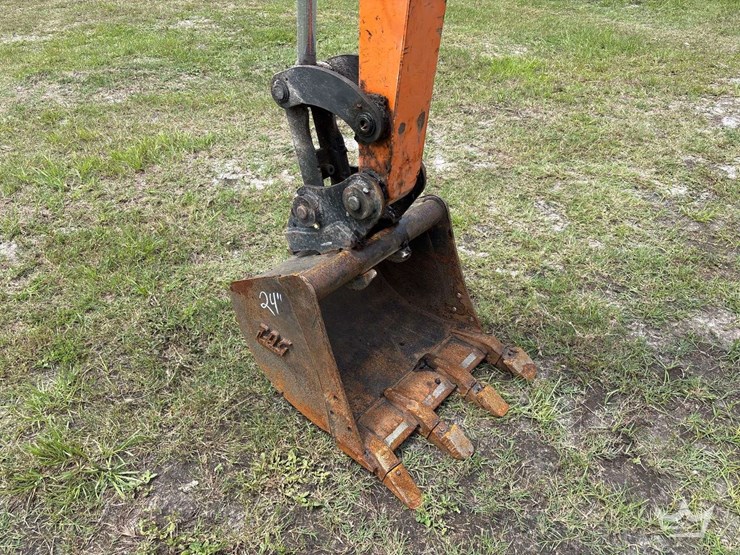 2019-doosan-dx35-mini-excavator-image-7
