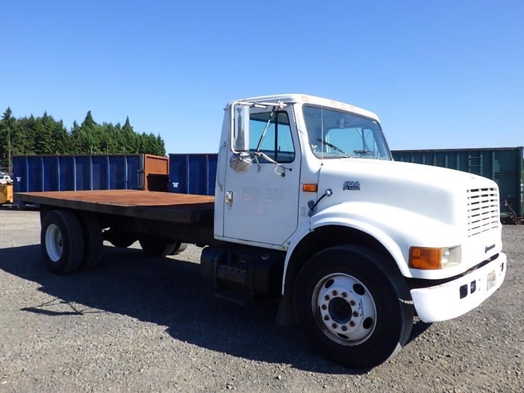 2000-international-4700-image-3