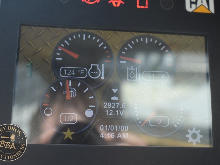 2019-caterpillar-259d-image-48