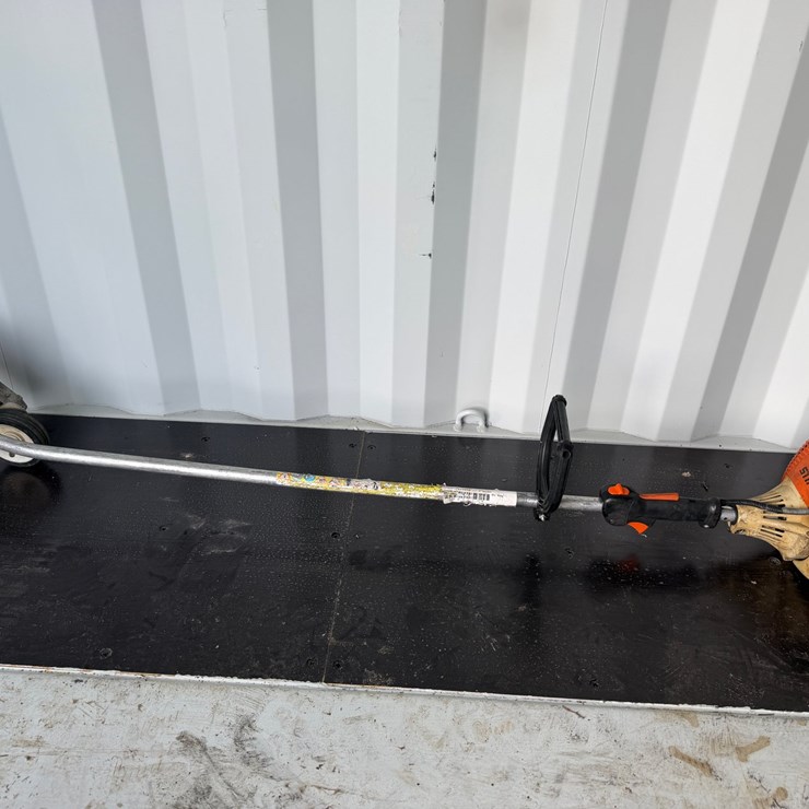 #6060 • STIHL Edger