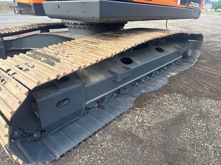 2021-doosan-dx225-lc-5-image-26