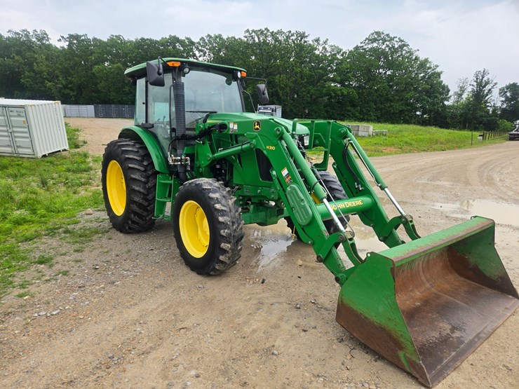 john-deere-6105d-image-17