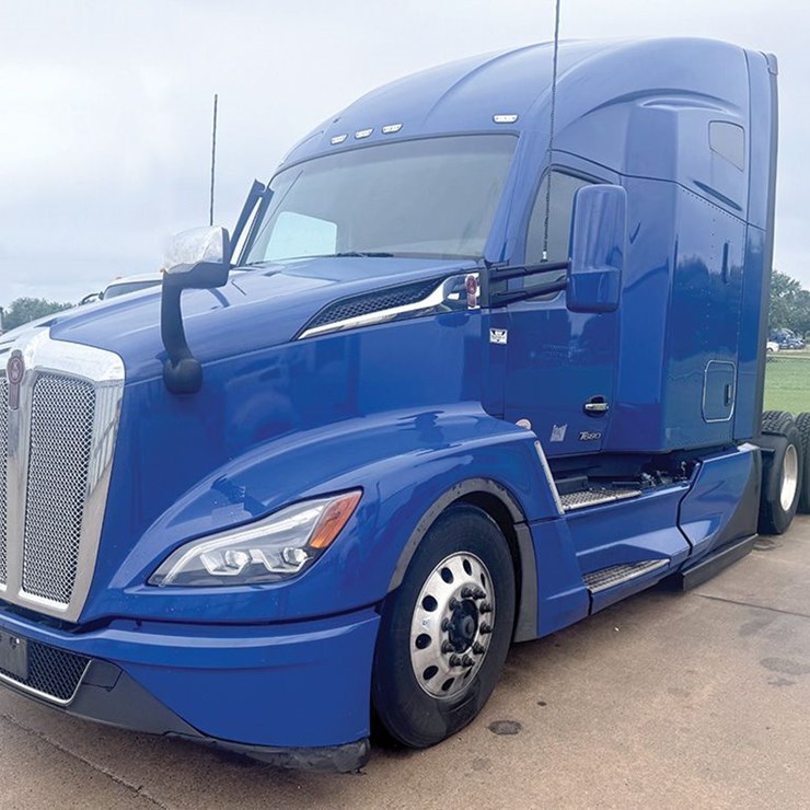 2022 KENWORTH T680
