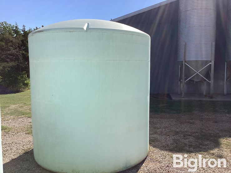 3,000-gal-storage-tank-image-6