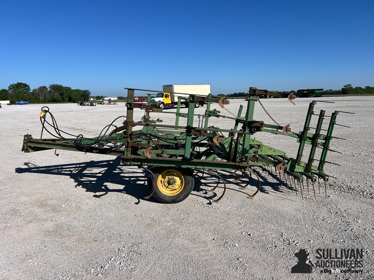 john-deere-1000-image-8