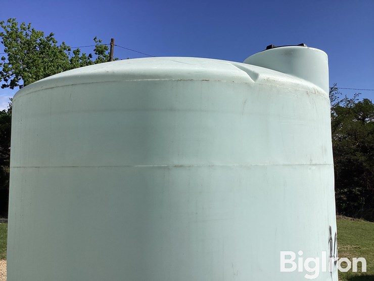 3,000-gal-storage-tank-image-14