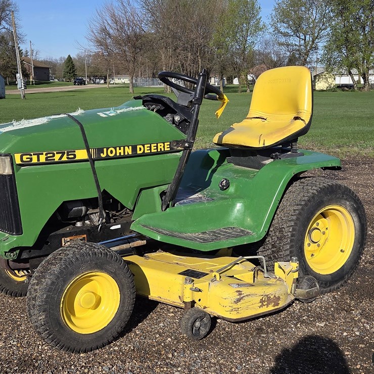 1998 JOHN DEERE GT275