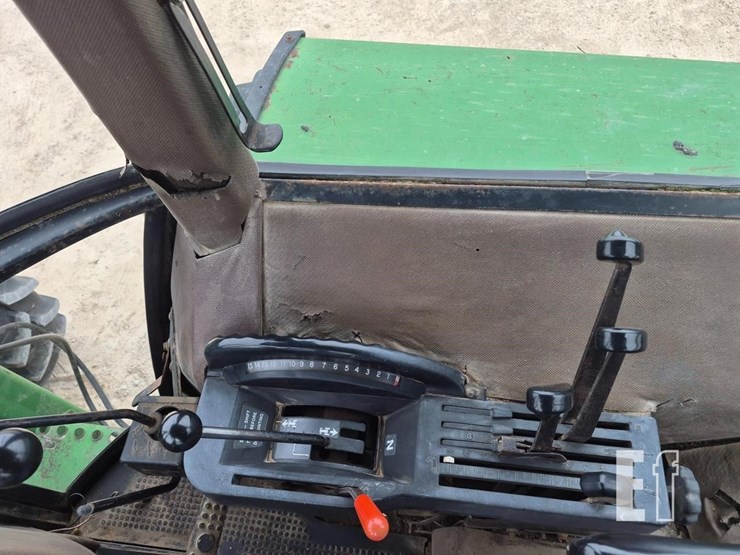 john-deere-4450-image-19
