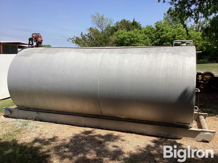 3,000-gal-fuel-storage-tank-image-8