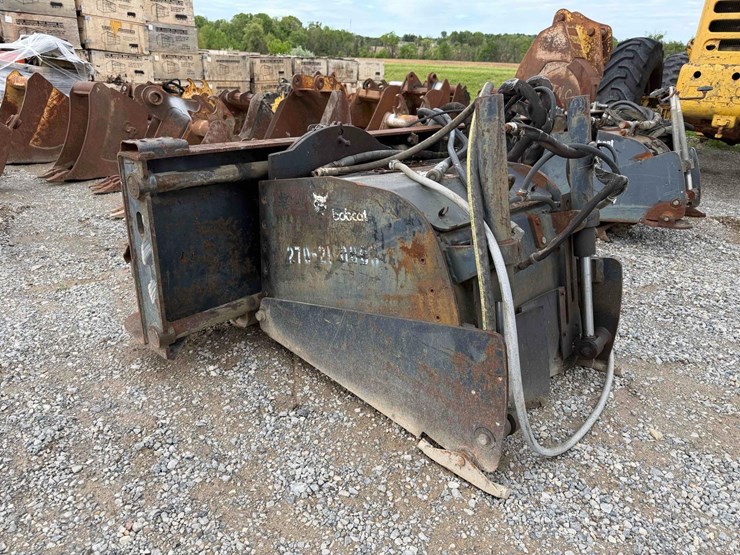 24”-bobcat-hydraulic-fast-cut-image-1