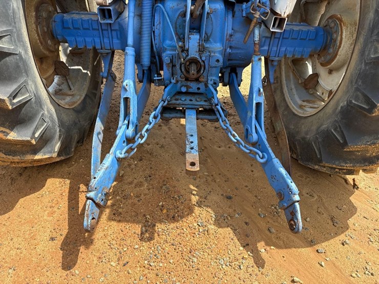 ford-7000-image-6
