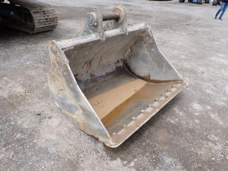 2022-komatsu-pc210-lc-11-image-83