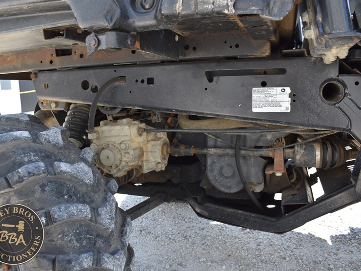 2014-john-deere-gator-xuv-855d-s4-image-22