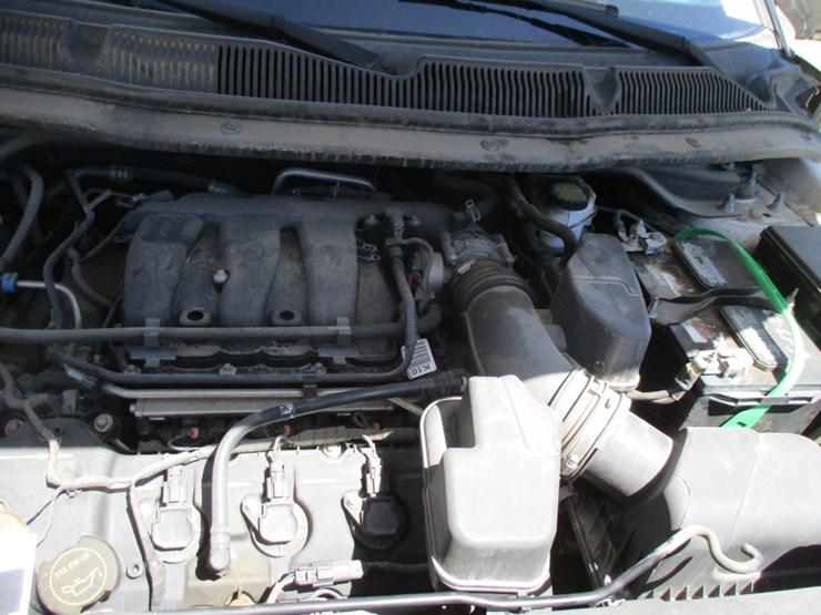 2016-ford-explorer-image-5