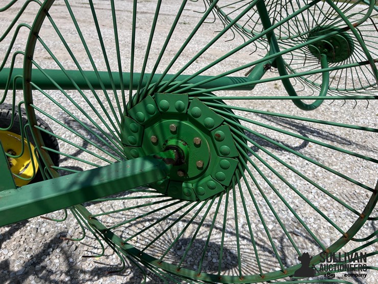 john-deere-702-image-16