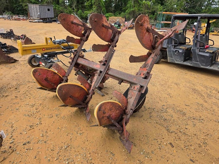 138---3-bottom-flip-plow-image-3