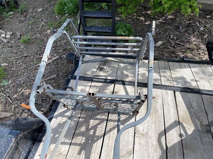 #2122-•-metal-tree-stand-image-4