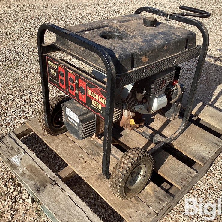 Black Max PM0535001 Generator