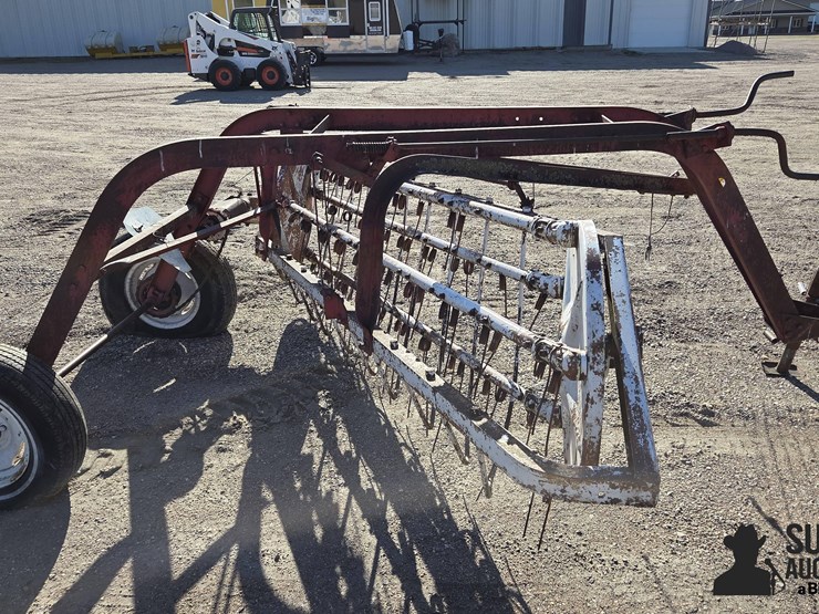 international-hay-rake-image-4