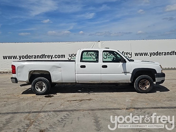 2006-chevrolet-silverado-2500hd-image-5