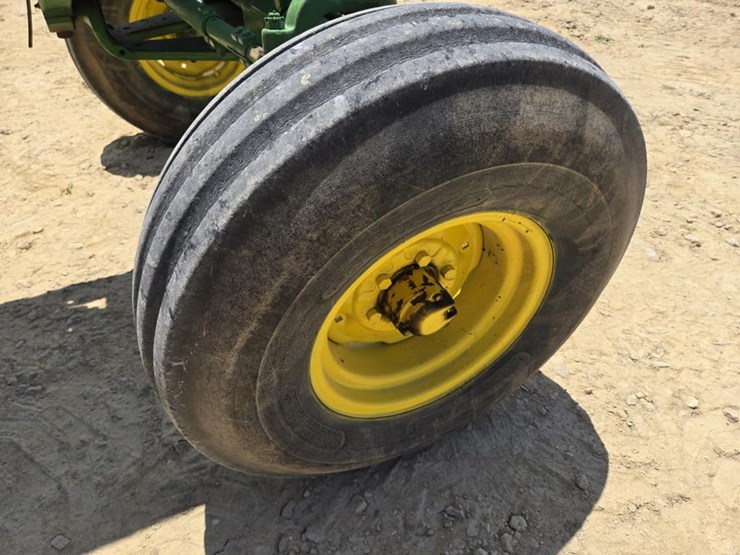 john-deere-4020-image-16