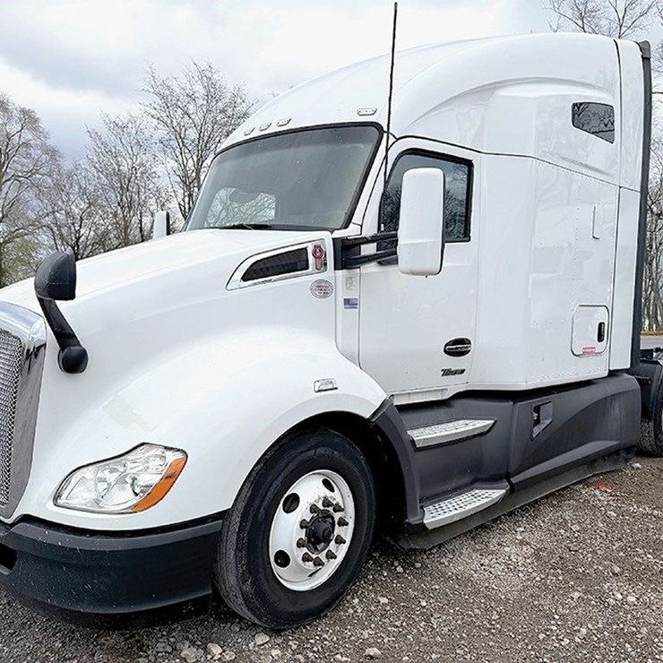 2022 KENWORTH T680